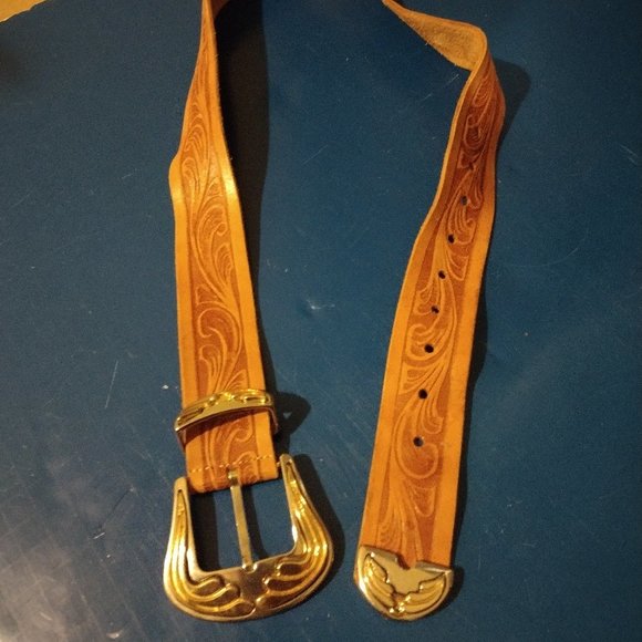 Beautiful TOOLED LEATHER Cowhide Western Belt - Kids Size - Picture 1 of 4